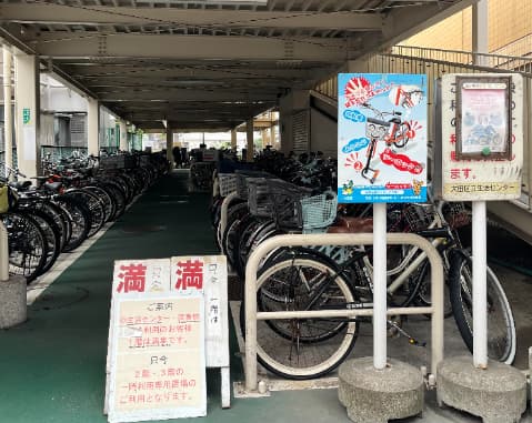 蒲田駅前図書館駐輪場混雑